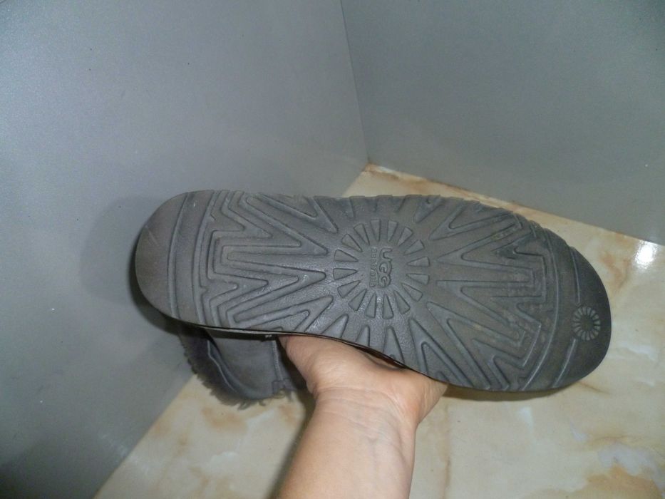 UGG оригинални ботуши №40