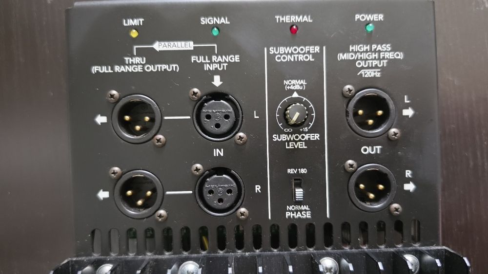 Vand modul Amplificare Bass Mackie  SWA1501