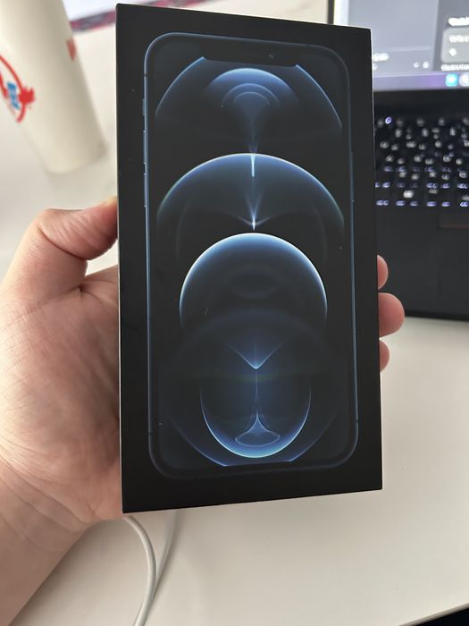 Продам Iphone 12 pro 128 gb в отличном состоянии