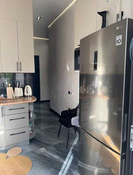 *Сталинский дом ул.Шота Руставелли 3к квартира 80м2,С арендатором,Евро