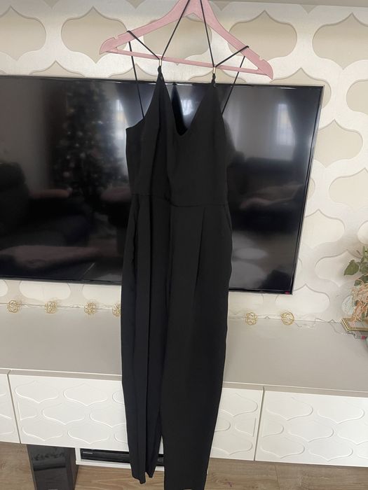 Rochie si salopeta Zara