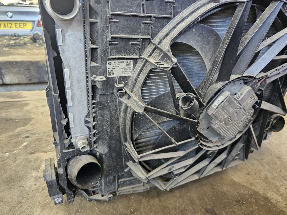 Радиатор с перка радиатори бмв f10 f11 ф10 ф11 520д 525д