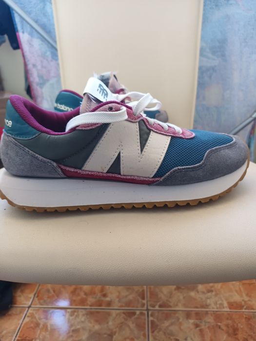 Adidasi new balance 38