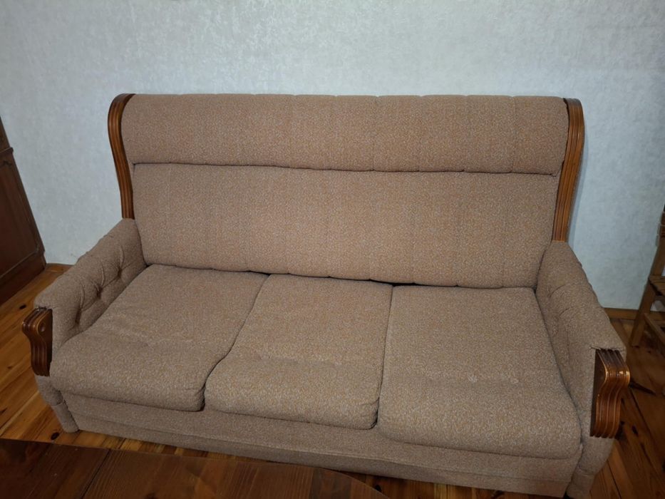 Продавам обзавеждане