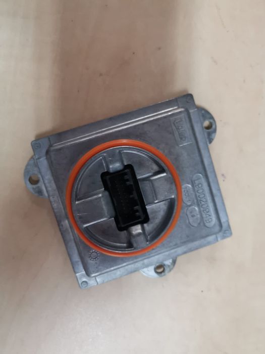 Bmw X1 E84 Lci Модул Модули Платки Фар Фарове Ремонт