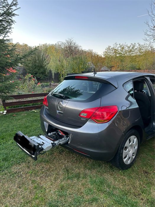 Vand Opel Astra J 1.7 CDI