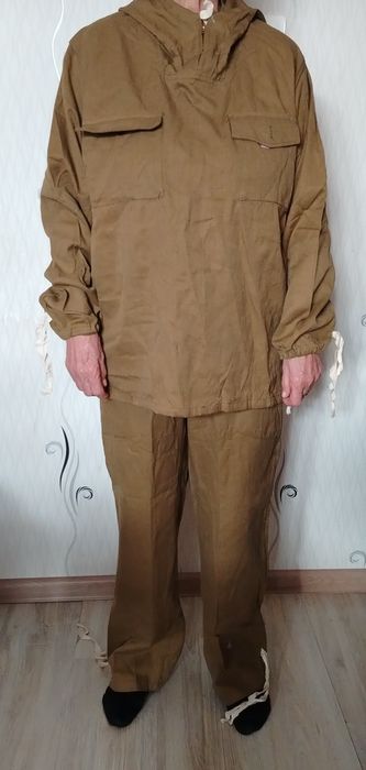 Продаю Спецодежду