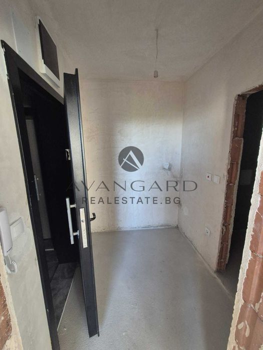 Продава се Едностаен апартамент в Пловдив, Кючук Париж - 42 кв.м за 1530 €/кв.м - Снимка #3