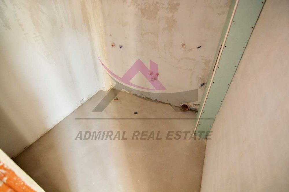 Продава се Четиристаен апартамент в Варна, Виница - 174 кв.м за 1552 €/кв.м - Снимка #9