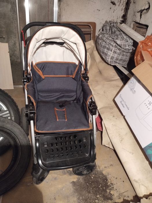 Продам коляску. Бу