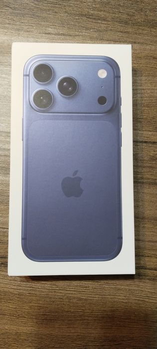 IPhone 17 Pro 256GB Deep Blue