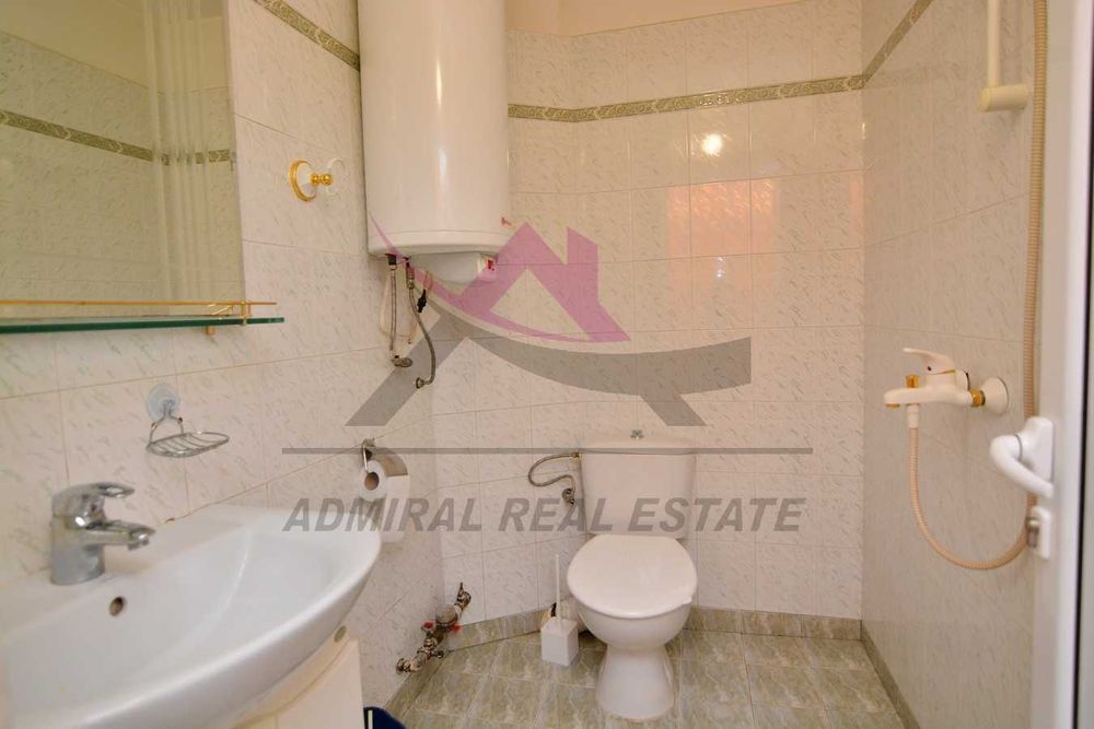 Дава се под наем Тристаен апартамент в Варна, Колхозен пазар - 70 кв.м за 460 € - Снимка #6