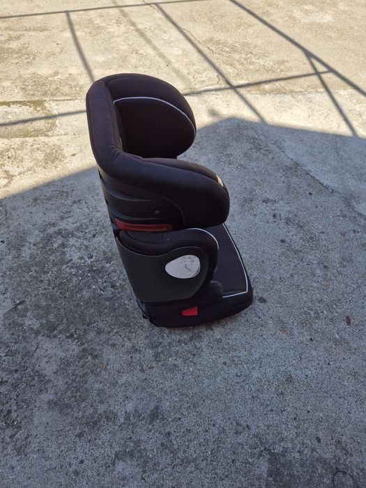 Scaun  auto copii marca safety cu prindere isofix in stare bună