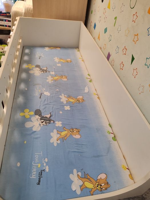 Двухъярусная кровать