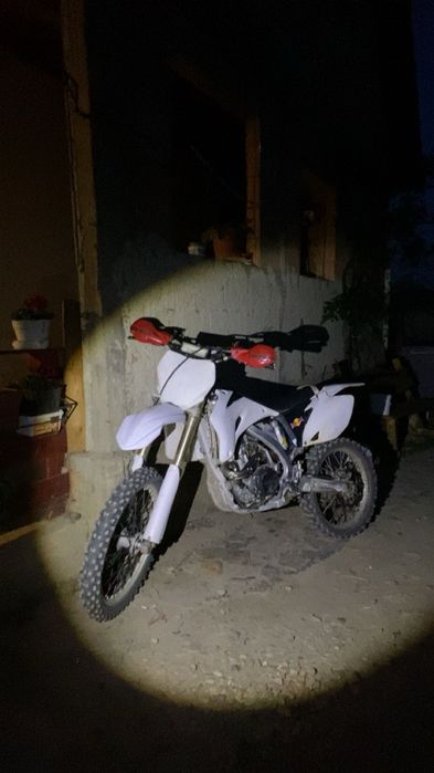Vand yanaha yzf full cross 250cc