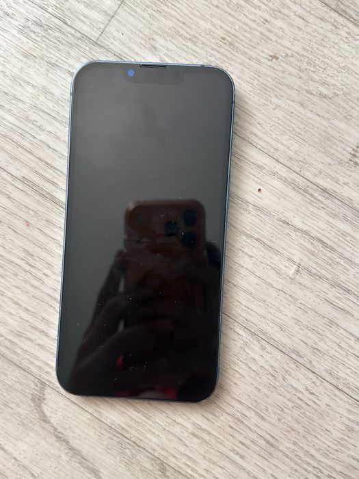 Продам iphona 13 128 GB