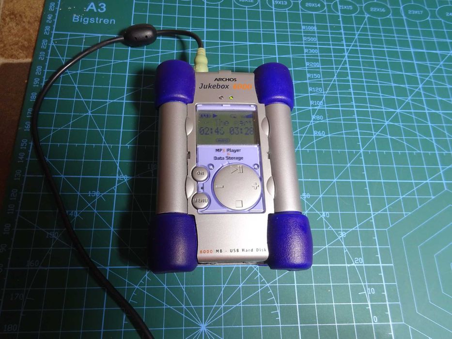 Mp3 player retro Archos Jukebox 6000 /anii 2000