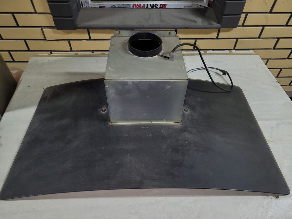 Вытяжка бу Продам