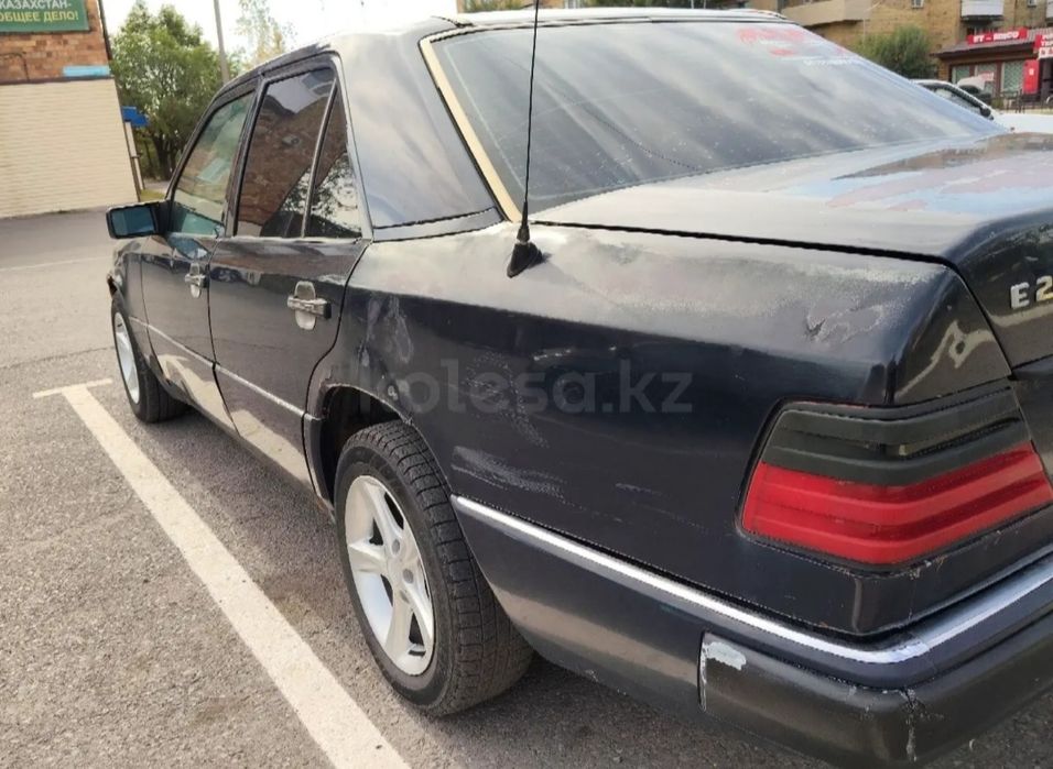 Продам Mercedes Benz e220