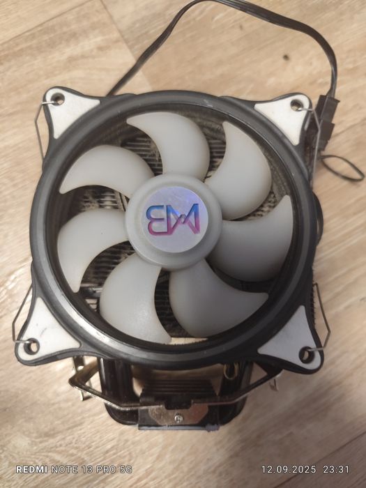 Продам кулер в хорошем качестве.