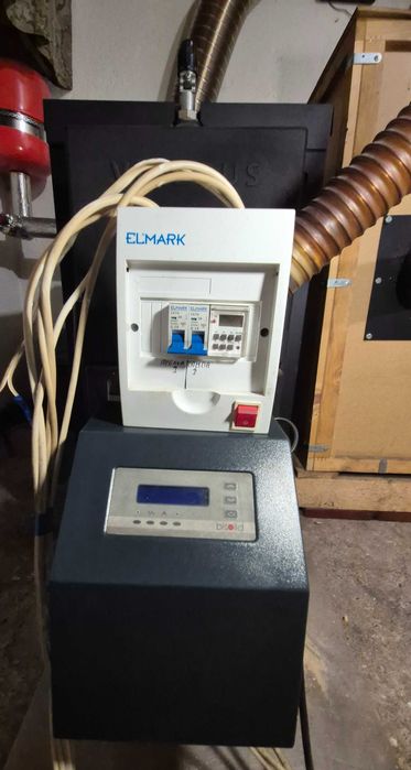 Комбиниран котел на твърдо гориво и пелети viadrus 22 basic bisolid gp