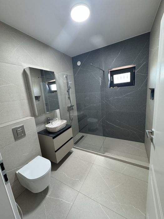 Vand casa zona centura nord str gradinari