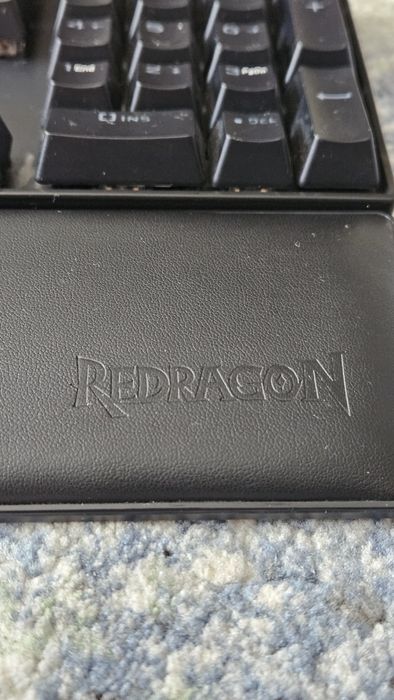 Vand tastatura mecanica gaming Redragon Mitra
