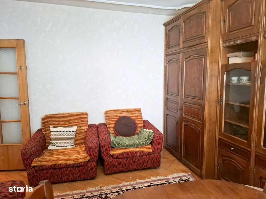 Apartament cu 3 camere, ultracentral, Rădăuți
