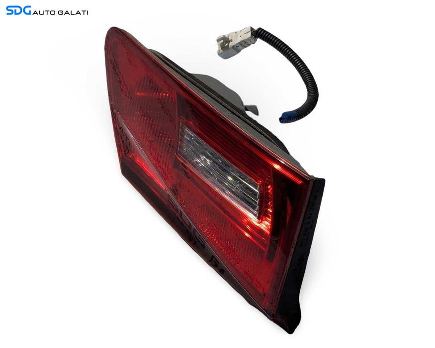 Stop Lampa Tripla Stanga de pe Capota Portbagaj Lexus IS IS220 2005 - 2013 [LR4303]
