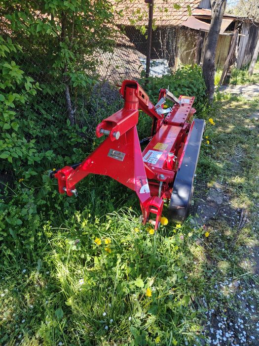 Продавам роторна косачка