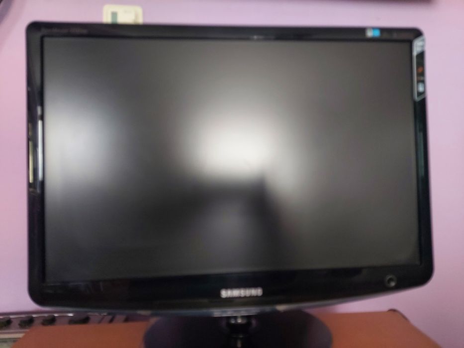 Monitor Samsung  22 polici
