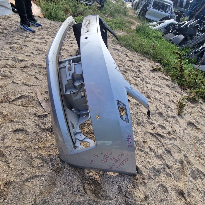 Skoda Octavia 3 face 2018 17-20 предна броня