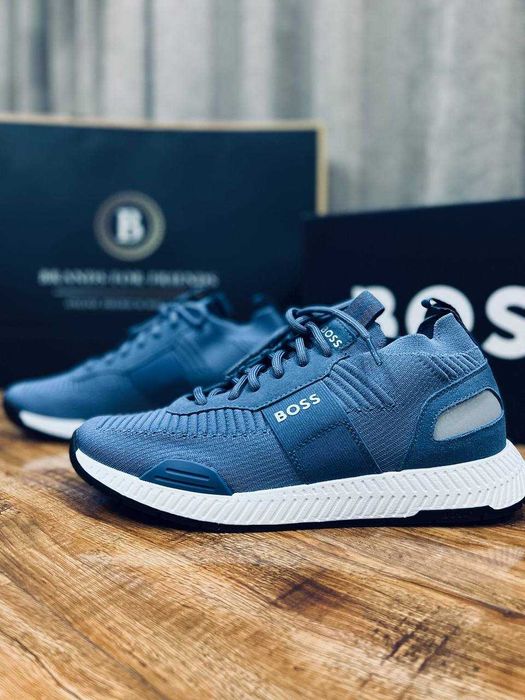 BOSS мужские спортивные кроссовки  РАЗМЕР 44