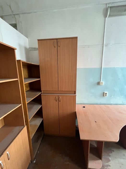 продам мебель офисную