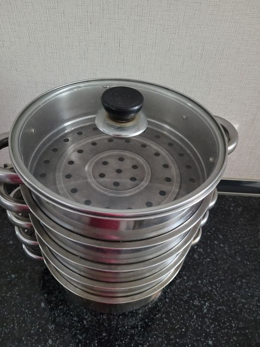 Продается мантоварка 7000 тг.