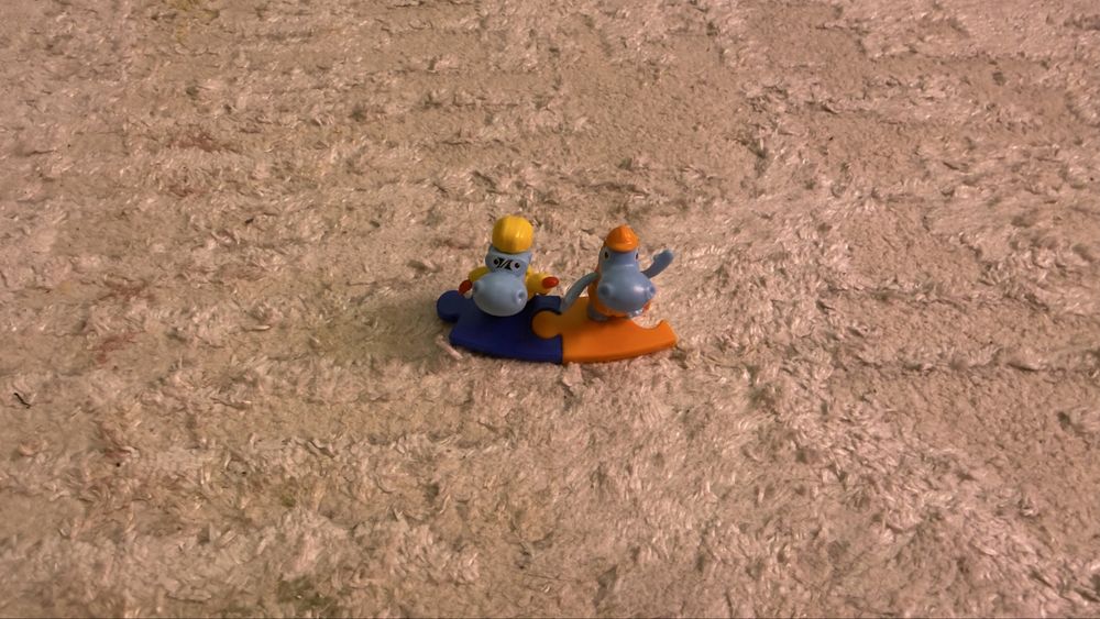 Kinder SURPRISE hippo