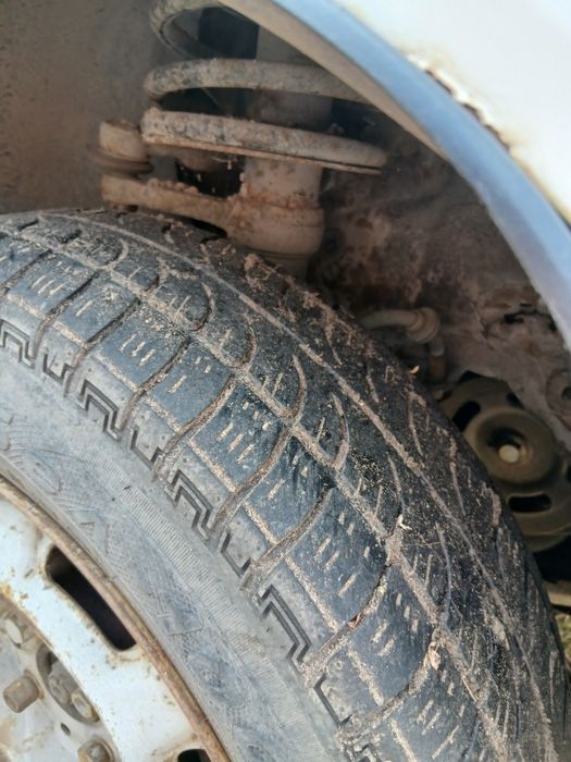 Продам резина с дисками для ваз/70 R13