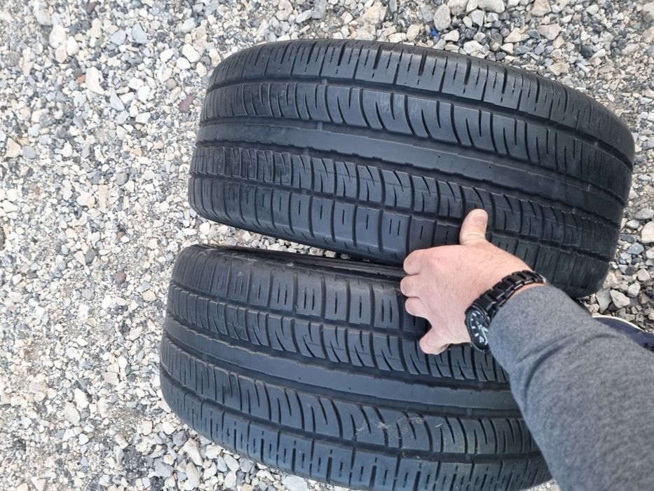 Летни гуми 255х45х20 два броя Pireli