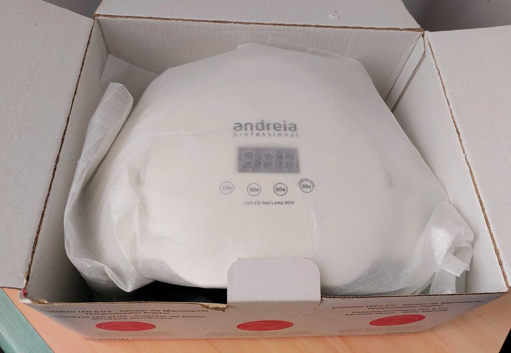 Lampa profesionala manichiura/pedichiura LED & UV - Andreia Pro