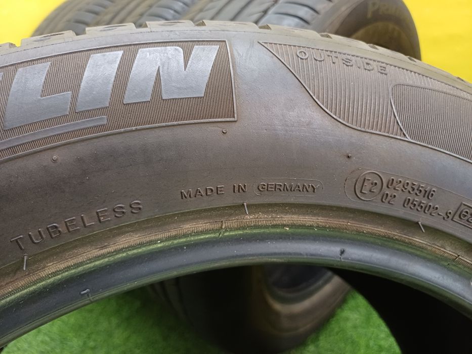 Шины 225/55 R16 Michelin комплект.