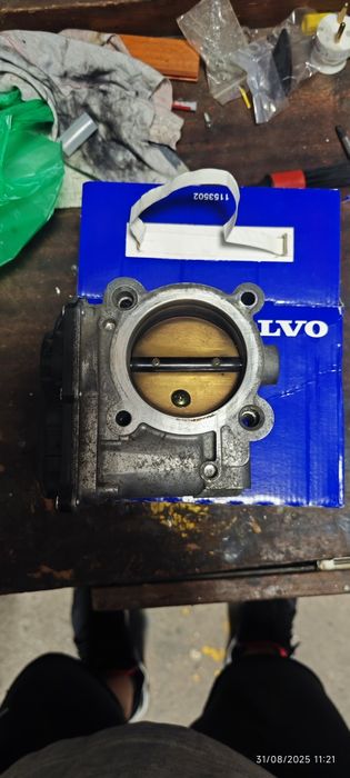 Дроселова клапа дросел Volvo S40 2.4 140