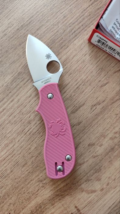 Продам ножы Spyderco