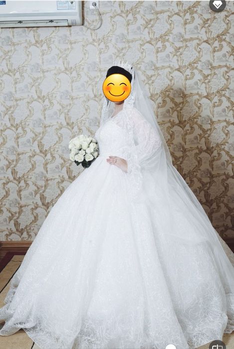 Свадебное платье