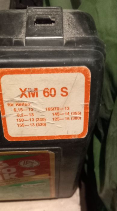 Продавам вериги за сняг