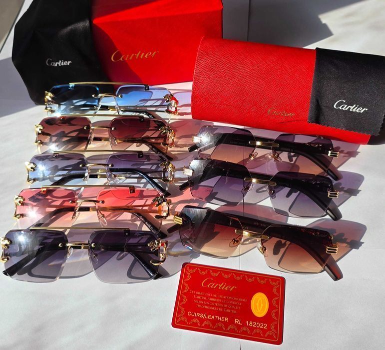 Set complet ochelari Cartier.
