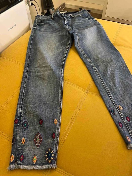 Дамски дънки Desigual и Zara