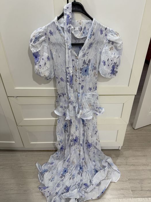 Продам платье за 5000 тг