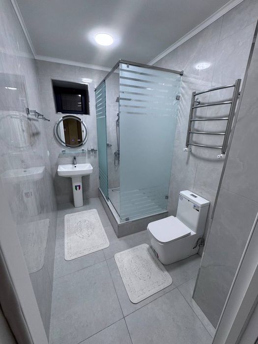 Ц-1 Продается 1 комнатная квартира ремонт Памятник Шастри