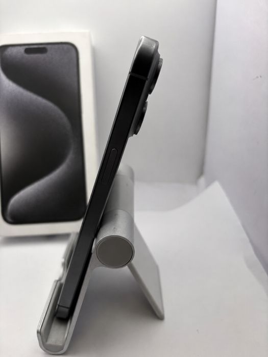 iPhone 15 Pro Max | Black Titanium | 256 GB | 80% | Перфектен