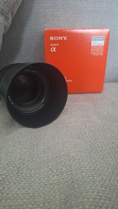 Обектив Sony 85 1.8